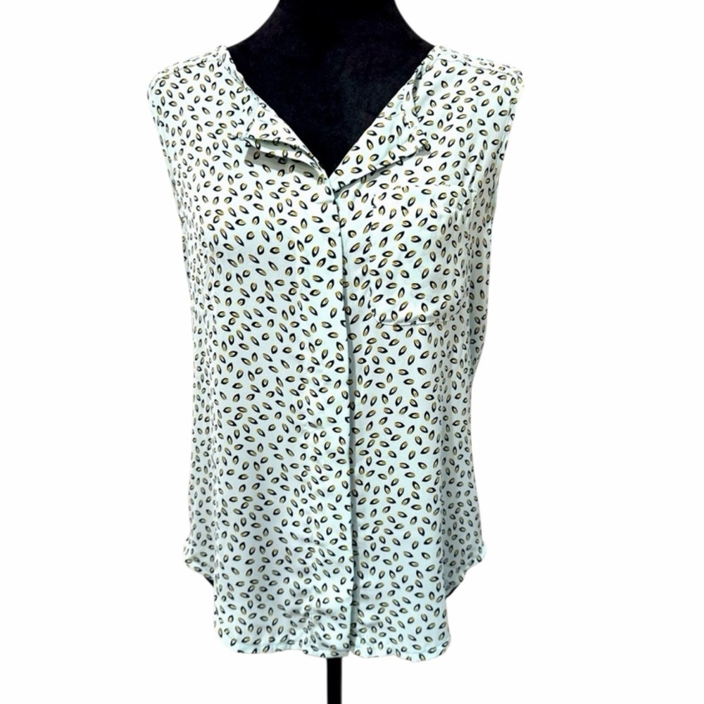 Loft Stylish Sleeveless Printed Top - Light Blue button Down BlouseSize Small